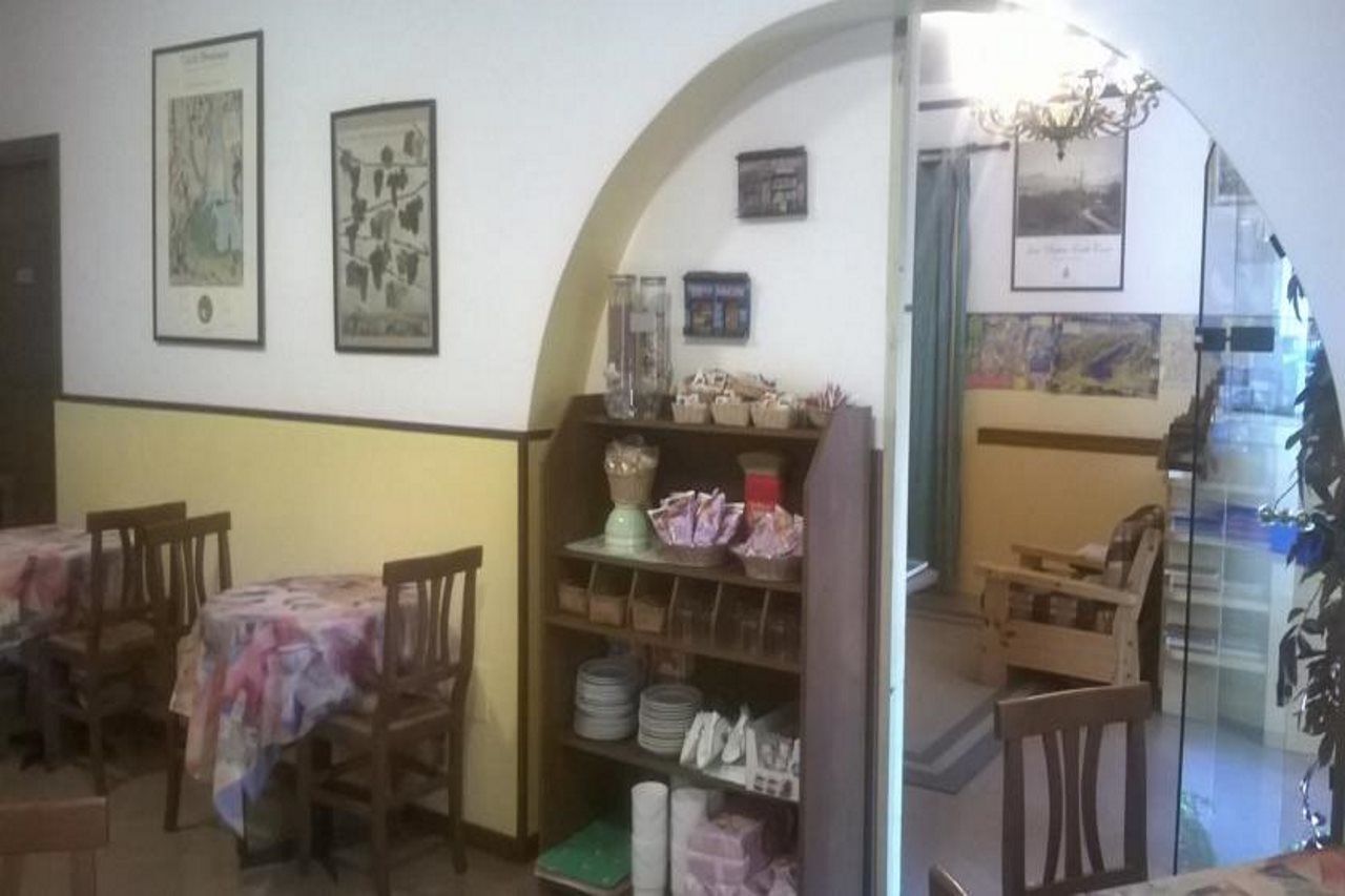 Hotel La Passeggiata Desenzano del Garda Bagian luar foto